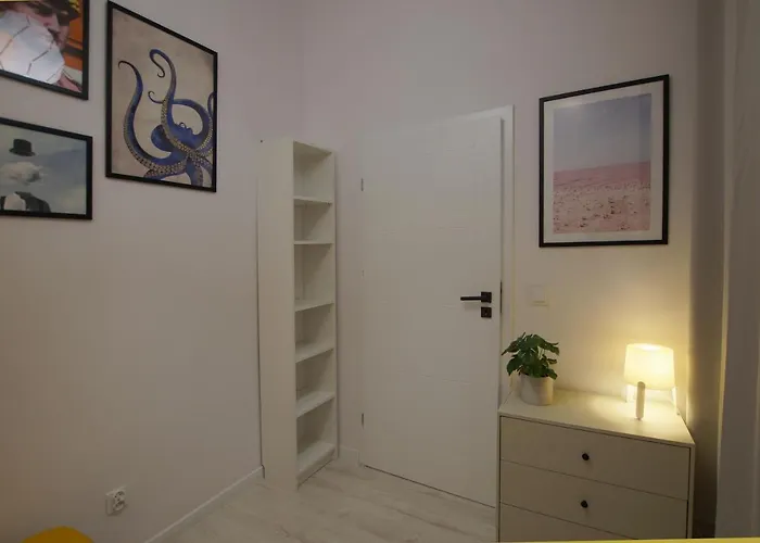 Plac Ratuszowy 50 - Old Town - 2 Sypialnie I Salon * Jelenia Gora